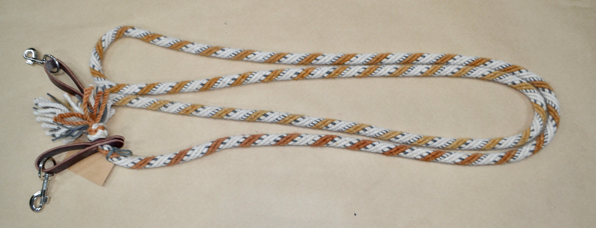 Loop rein: Cream and rust in the 